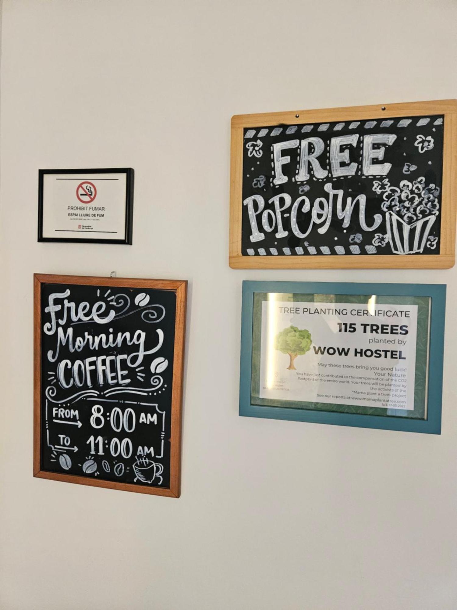 Wow Hostel Барселона Екстериор снимка
