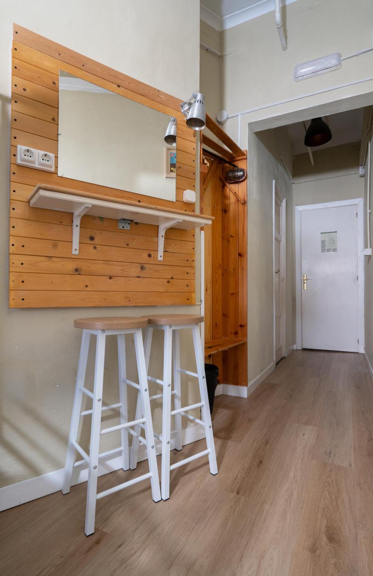 Wow Hostel Барселона Екстериор снимка