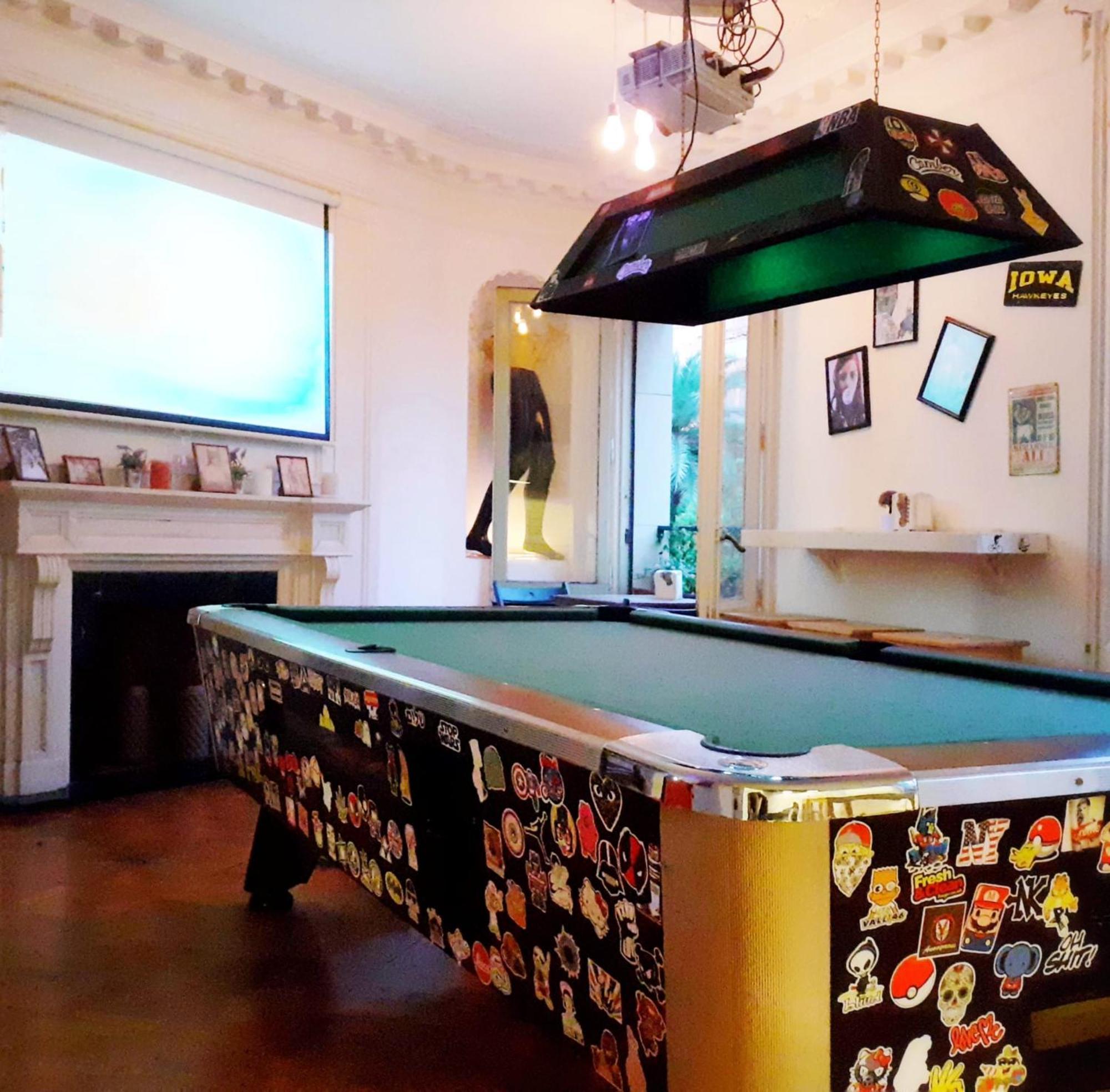 Wow Hostel Барселона Екстериор снимка