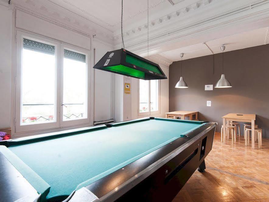 Wow Hostel Барселона Екстериор снимка